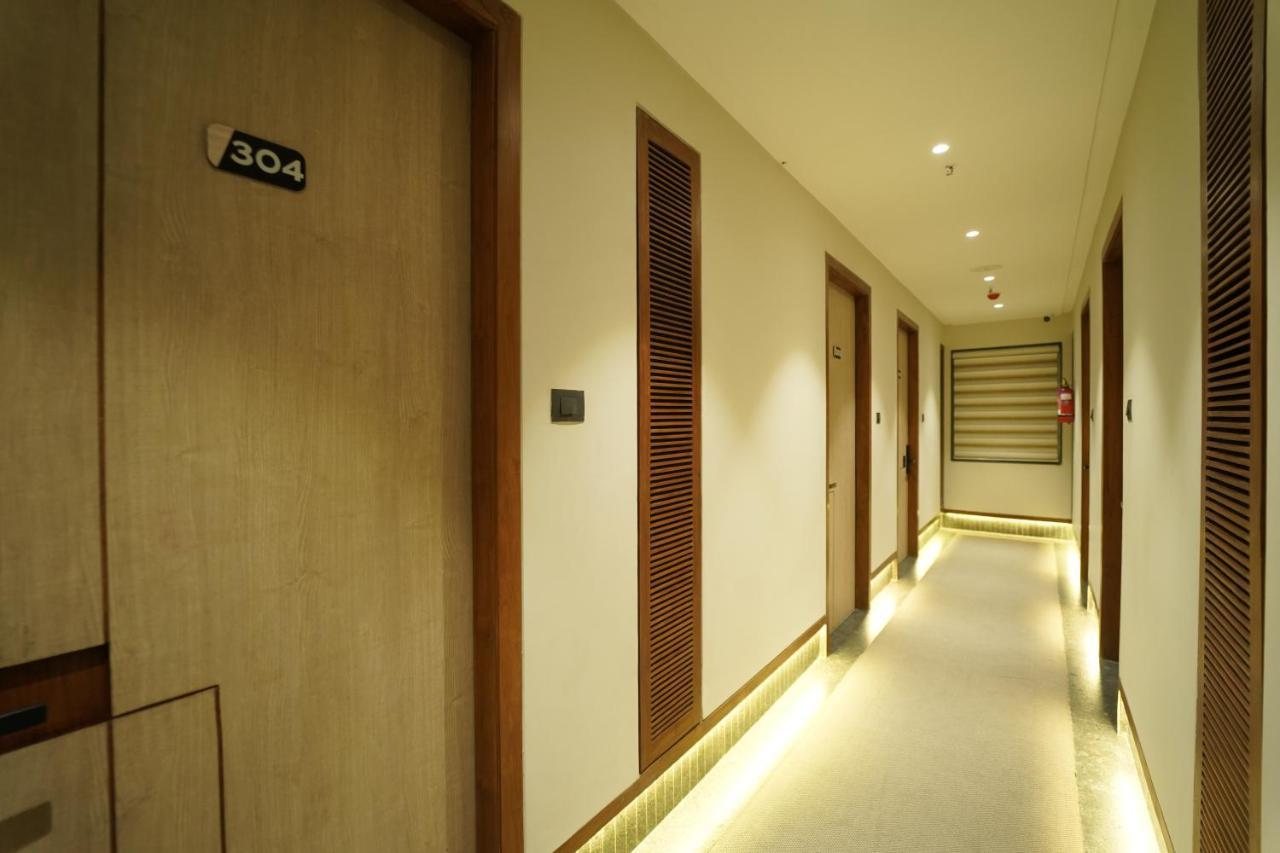 Hotel Laksh Rāipur Exterior foto